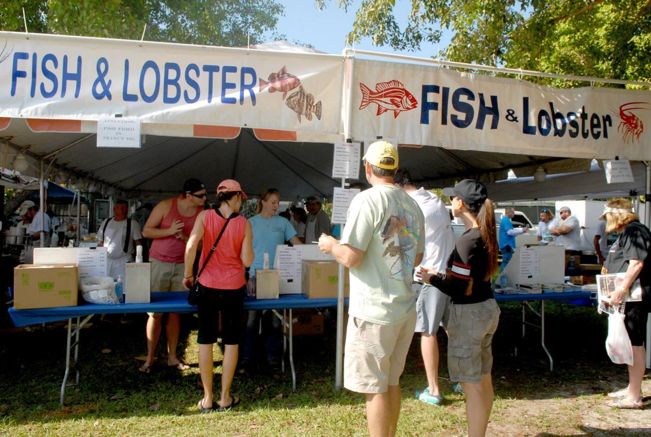 florida keys seafood festival event people waiting in line for food.